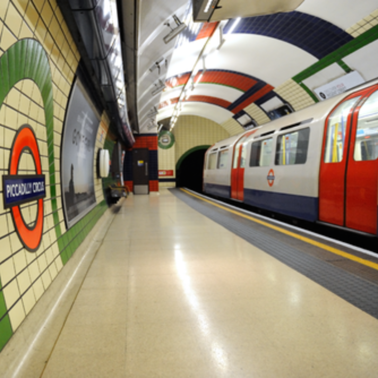 The Top 5 Free Things to Do Using the Piccadilly Tube Line